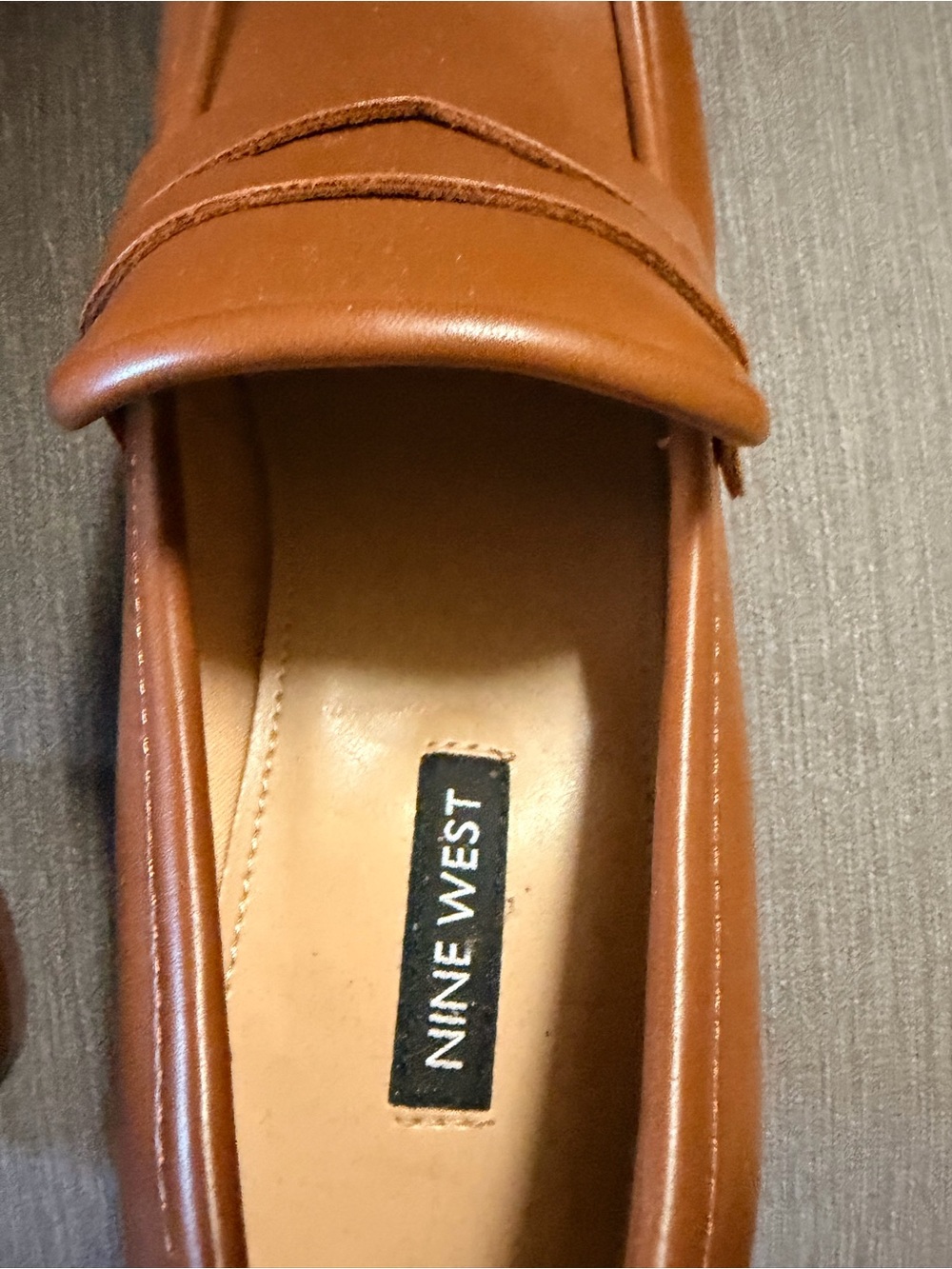 Nine West Women’s Classic Tan Loafers - Picture 3 of 6